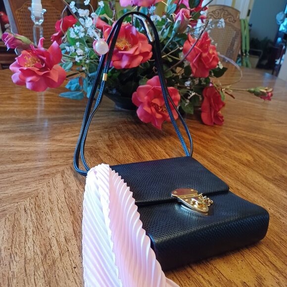 Vintage Black Crocodile Coquette Mini Messenger Bag w/ Baby Pink Twilly - Picture 13 of 15